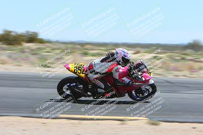 media/Apr-07-2024-CVMA (Sun) [[53b4d90ad0]]/Race 11 500 Supersport-350 Supersport/